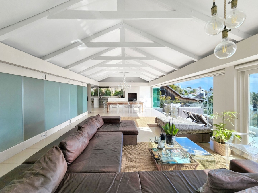 To Let 4 Bedroom Property for Rent in Clifton Western Cape